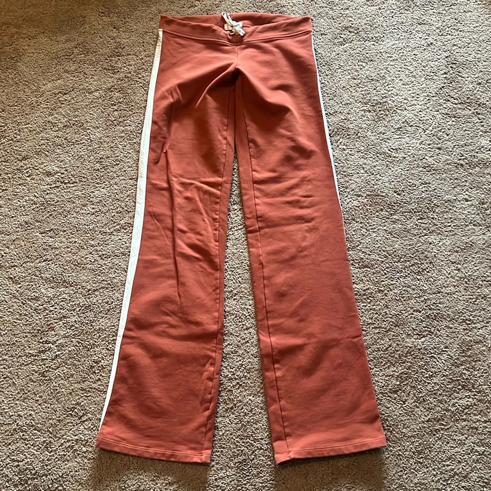H. Starlet brand 
sweats/leisurewear flared bottom
Size XS